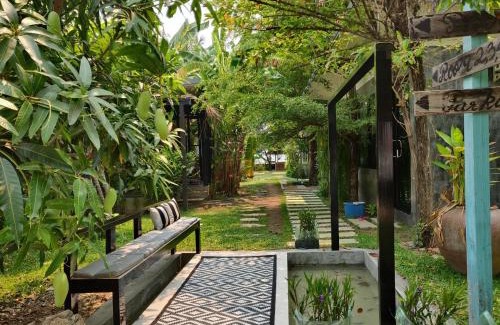 Nong Bua House | Coco Coozy