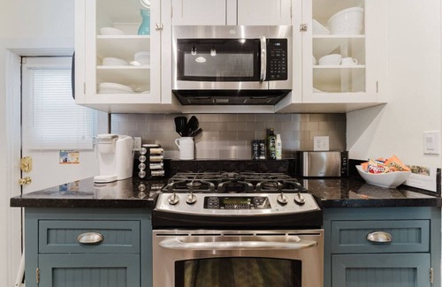 Flamingo Parks House | Coco Plum a Charming Retreat w/Heated Pool