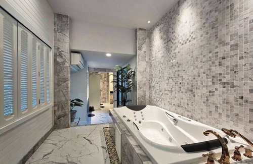 Baan Tai Resort | Cocohut Beach Resort