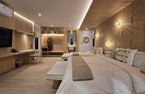 Baan Tai Resort | Cocohut Beach Resort