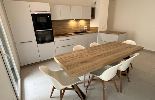 Morbihan Apartment | Cocon Neuf 6/8 pers à 2 pas des Plages, Port & Centre Ville