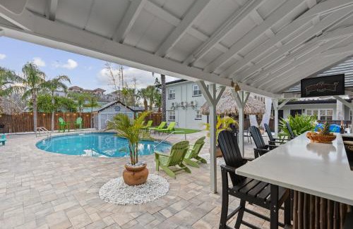 Bay Esplanade House | Coconut Grove Resort Oasis