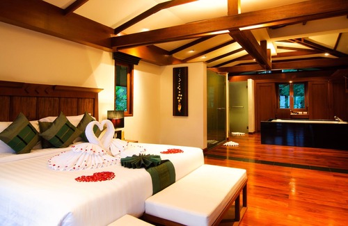 Maprao Island Villa | Coconut Island 3 Bedroom Grand Seaview