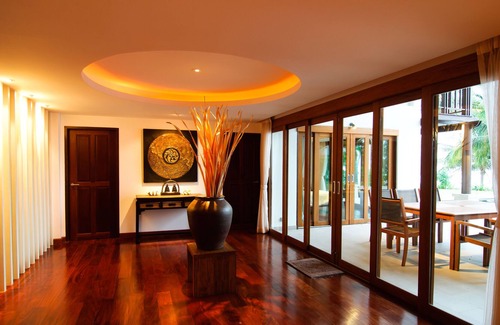 Maprao Island Villa | Coconut Island 5 Bedroom Beachfront Pool