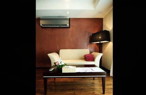 Maprao Island Villa | Coconut Island Deluxe Suite