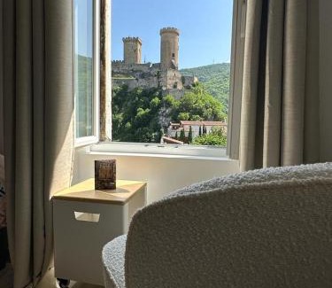 Foix Apartment | cocoon 52 m2 new, beautiful view castle and mountain
