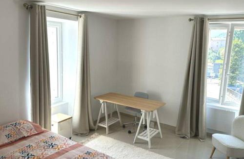 Foix Apartment | cocoon 52 m2 new, beautiful view castle and mountain