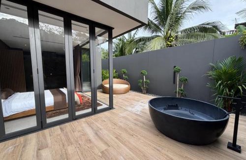 Sa Khu Villa | Cocoon Villa 5 - Luxurious 3BR Pool Retreat near Naithon Beach