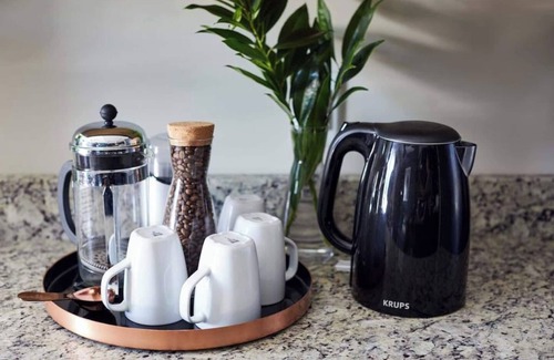 12 South Apartment | Coffee Shops, Restaurants, Bars, Salons and Boutiques, just steps away.