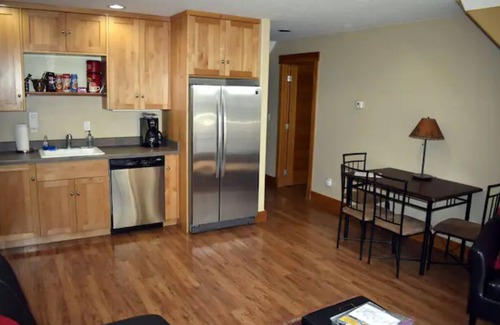 Sandpoint House | Colburn Woods Carriage House