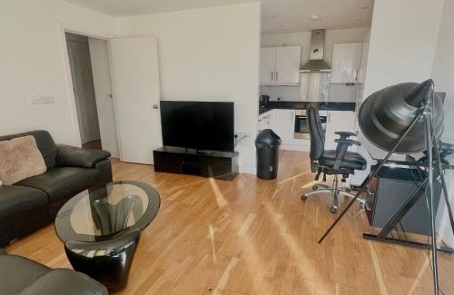 Whittington Apartment | Colindale Apartments