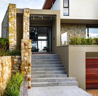 Knysna House | Collection Luxury Accomodation Simola House