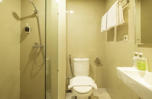 Astana Anyar Hotel | Collection O Hotel Pasar Baru Heritage