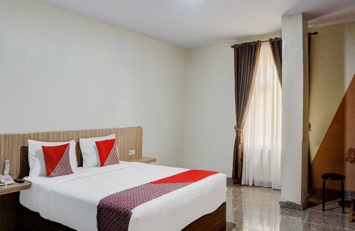 Medan Hotel | Collection O Sama Hotel