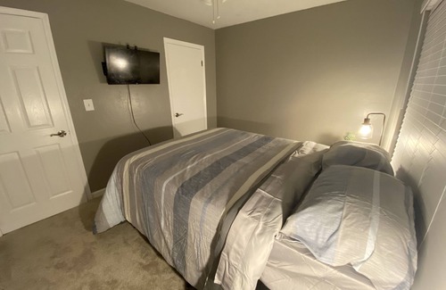 Tallahassee House | College Townhome