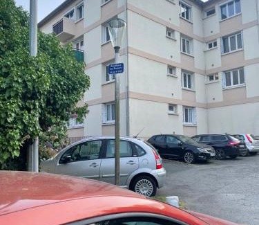 Laval Apartment | Colocation Les Rosiers