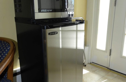 Belfast Hotel | Colonial Gables Oceanfront Village