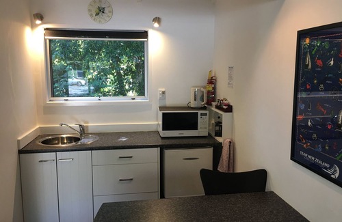 Kerikeri Hotel | Colonial House Motel