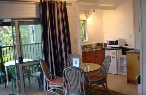 Kerikeri Hotel | Colonial House Motel