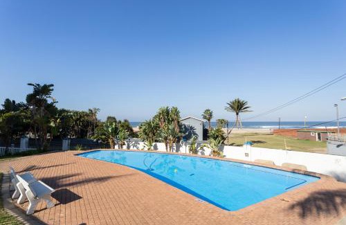 Margate Beach Apartment | Colonial Sands 406