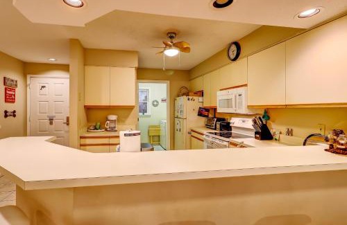 Shipyard Plantation Apartment | Colonnade Club 147