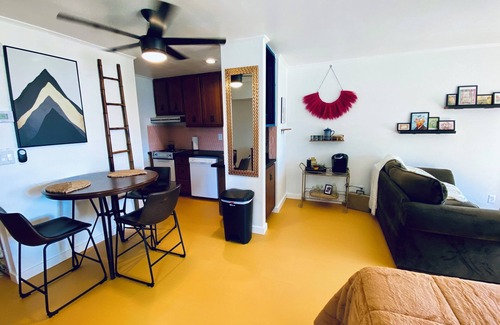 Daphne Condo | Color Me Crazy Eclectic Studio with Bay Views!