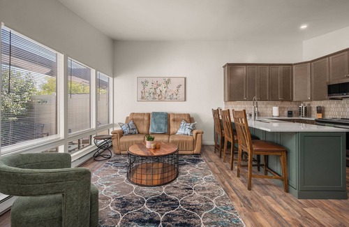 Grand Junction Condo | Colorado Canyons Condo in the heart of Grand Junction