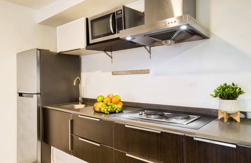 Centro Apartment | Colorful Apt in TJ's Funnest Neighborhood: Gym+Rooftop