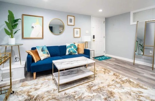 Northeast Apartment | ★Colorful & Charming DC Oasis ~ Patio ~ Workspace★