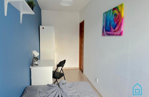 Gdansk City Center House | Colourful Room
