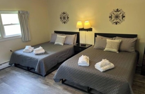 Wellsboro Hotel | Colton Point Motel