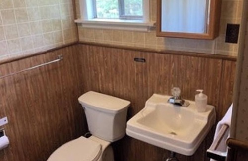 Wellsboro Hotel | Colton Point Motel