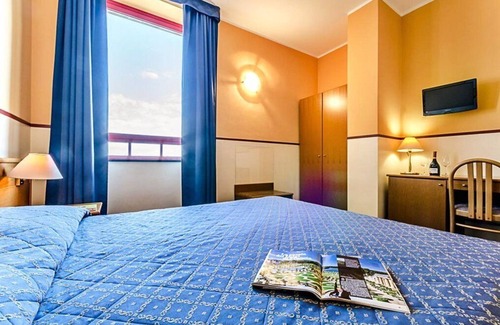 Genoa Hotel | Columbus Sea Hotel