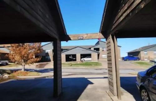 Lawton Apartment | Comanche, Cameron, Good Year, Fort-Sill, Medicine Park, Lawton, Oklahoma. n