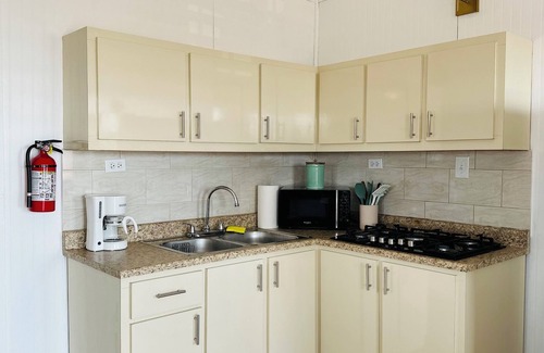 El Combate Apartment | Combate Beach View - Apt 1