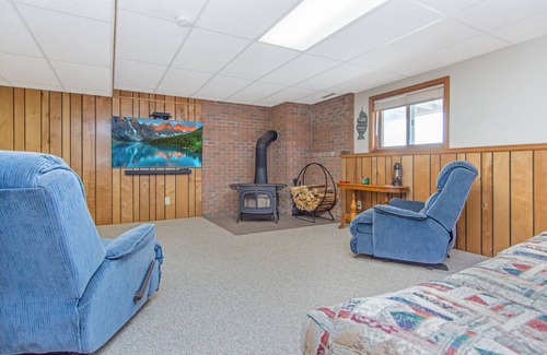 Brainerd House | Come enjoy a nice relaxing week in Brainerd MN on North Long Lake.