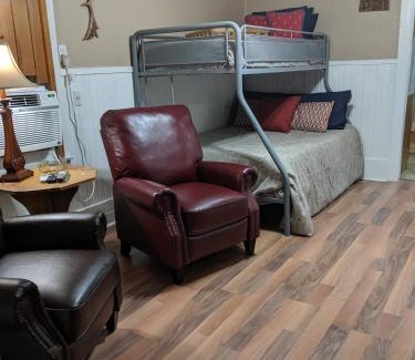 Bacliff House | Come Friday Cottages