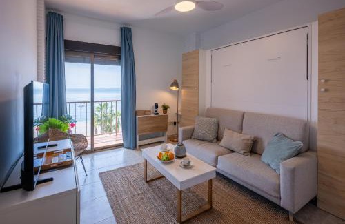 Almunecar Apartment | Comeback ON THE BEACH