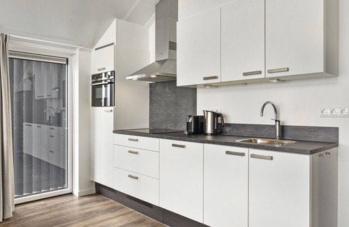 Blokzijl House | Comfort 4-person residence in the holiday park Landal Waterresort Blocksyl
