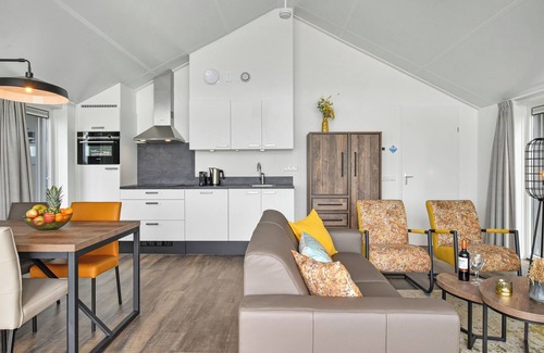 Blokzijl House | Comfort 4-person residence in the holiday park Landal Waterresort Blocksyl