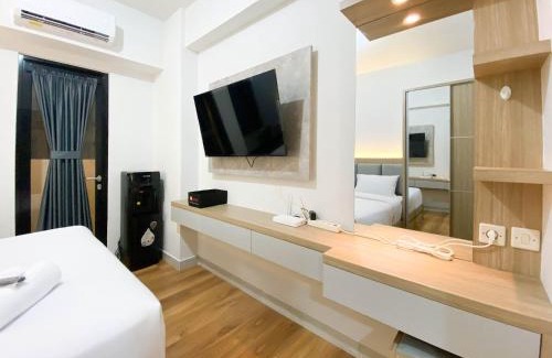 Jatingaleh Apartment | Comfort and Cozy Stay 1BR at The Alton Apartment By Travelio