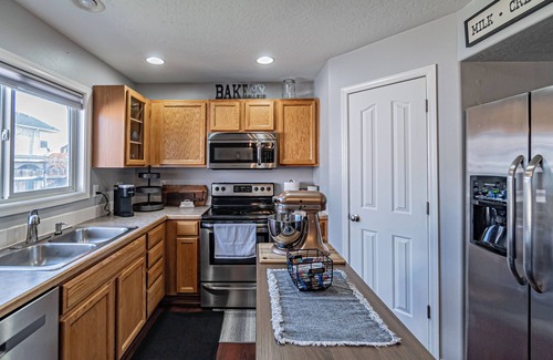Caldwell House | Comfort and Luxury Family Home