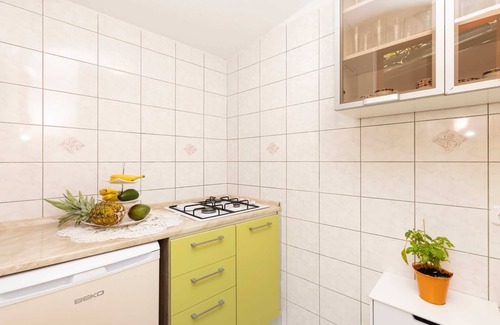 Cove Murtar Apartment | Comfort Corner - Apartment for 4, No Pets