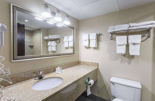 Priceville Hotel | Comfort Inn Decatur Priceville