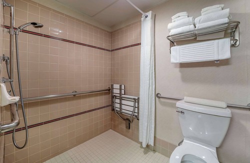 Eureka Hotel | Comfort Inn Eureka