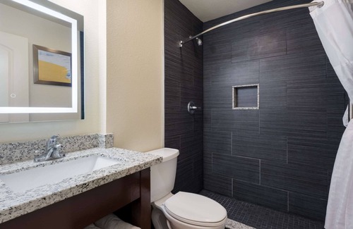 Gilroy Hotel | Comfort Inn Gilroy