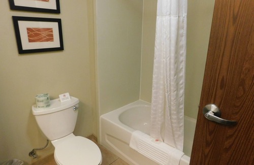 Barton Hotel | Comfort Inn St. Clairsville