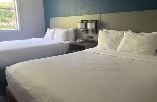 Calhoun Hotel | Comfort Inn & Suites Calhoun South