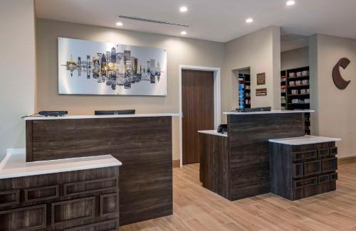 Westside Hotel | Comfort Inn & Suites Jacksonville - Orange Park Near Naval Air Station