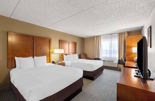 Tucson Hotel | Comfort Inn & Suites near Kino Sports Complex